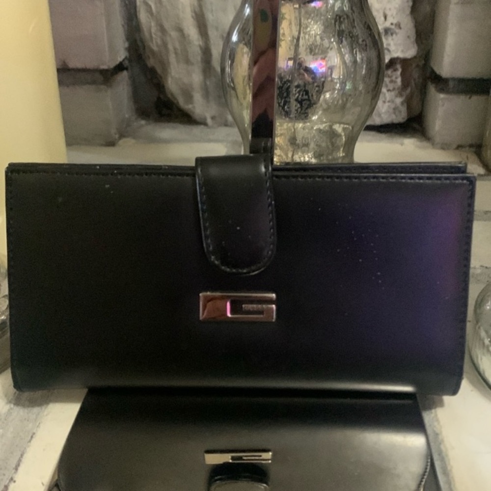 Guess Black Leather Bifold Wallet NEW WITH TAGS